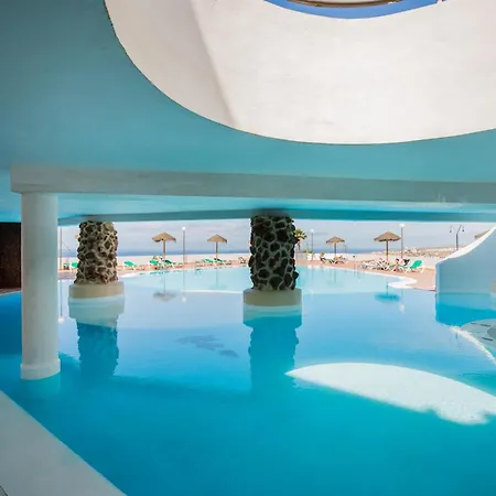 Apartment 5 Island Village With Wi Fi And Pool