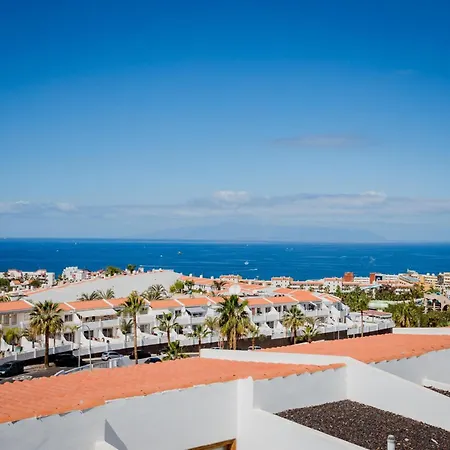 Apartment 5 Island Village With Wi Fi And Pool Costa Adeje (Tenerife)